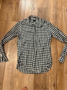 J. Crew Green and White Gingham Button-Down Shirt